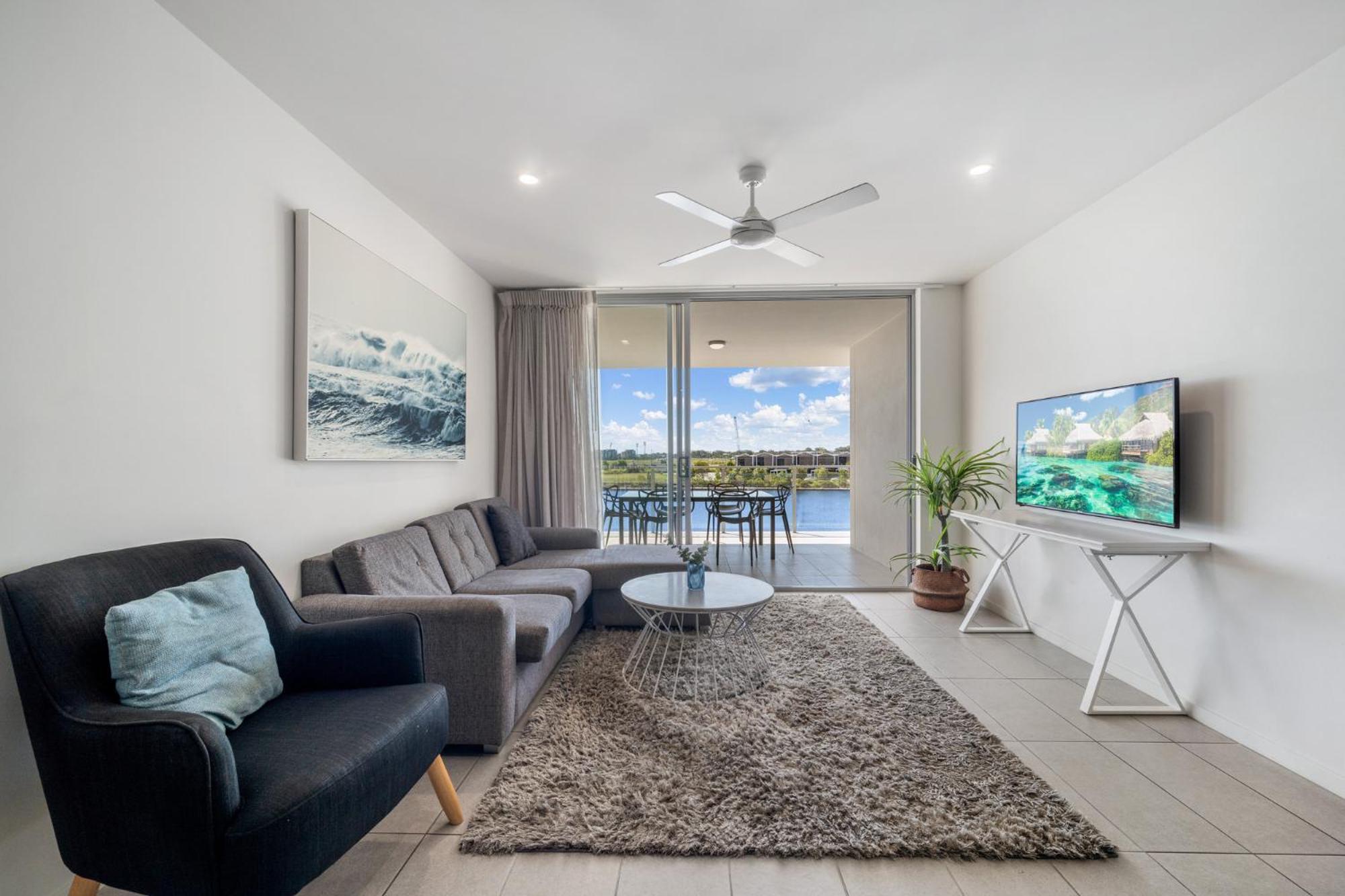 North Shore Oceanside Kawana Kawana Waters Bagian luar foto